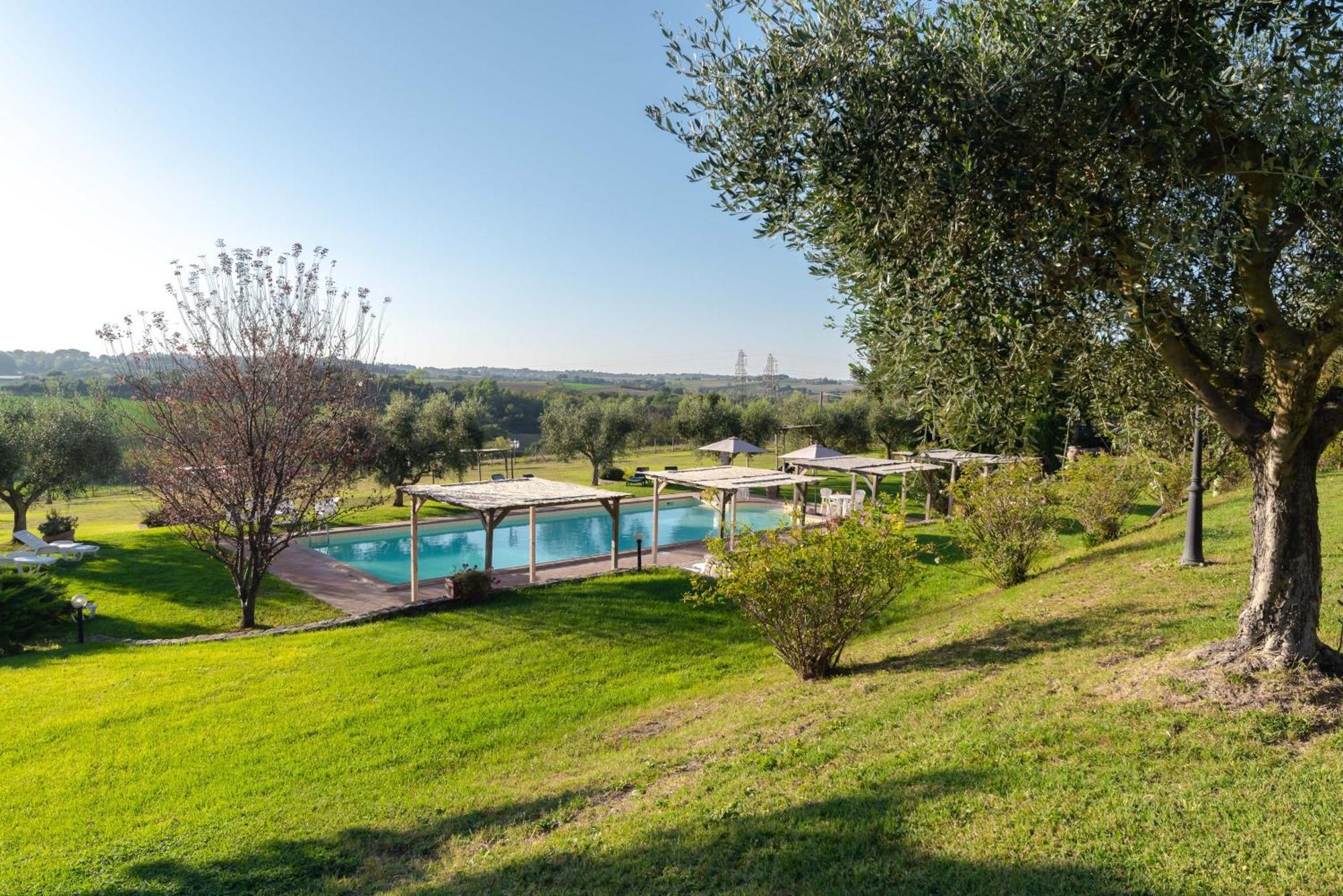 Holiday House Borgo Badia Castiglione del Lago Exterior foto